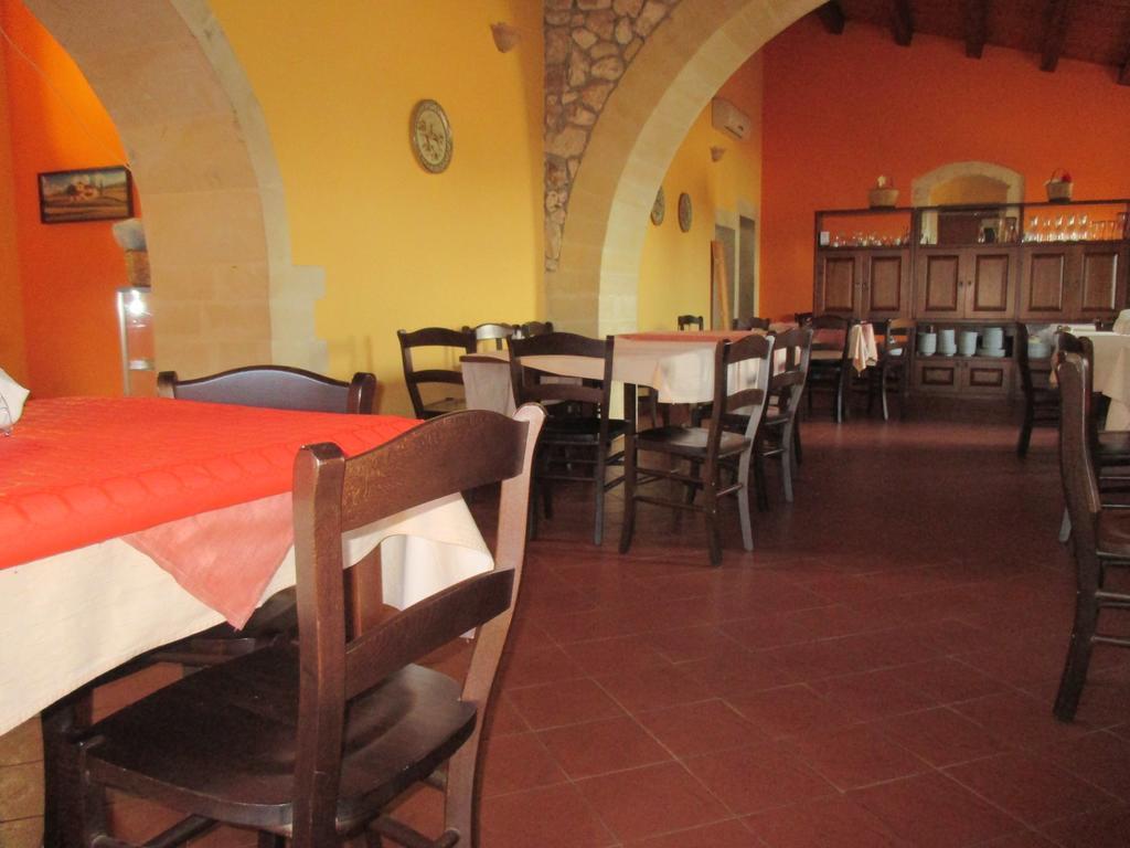 Le Mangiatoie Del Re Giordano Villa Avola Dış mekan fotoğraf